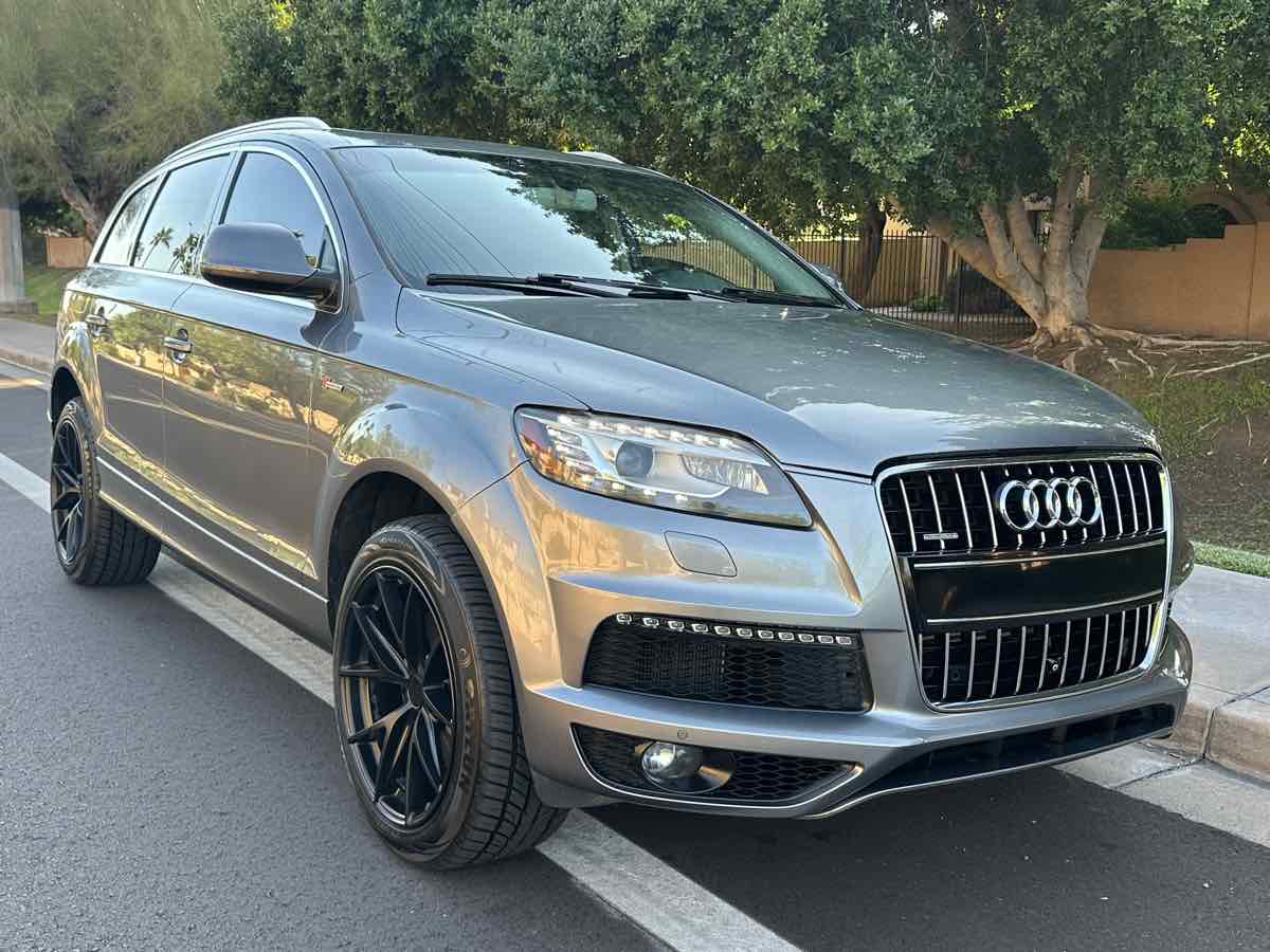 2015 Audi Q7 3.0T S line Prestige photo 2