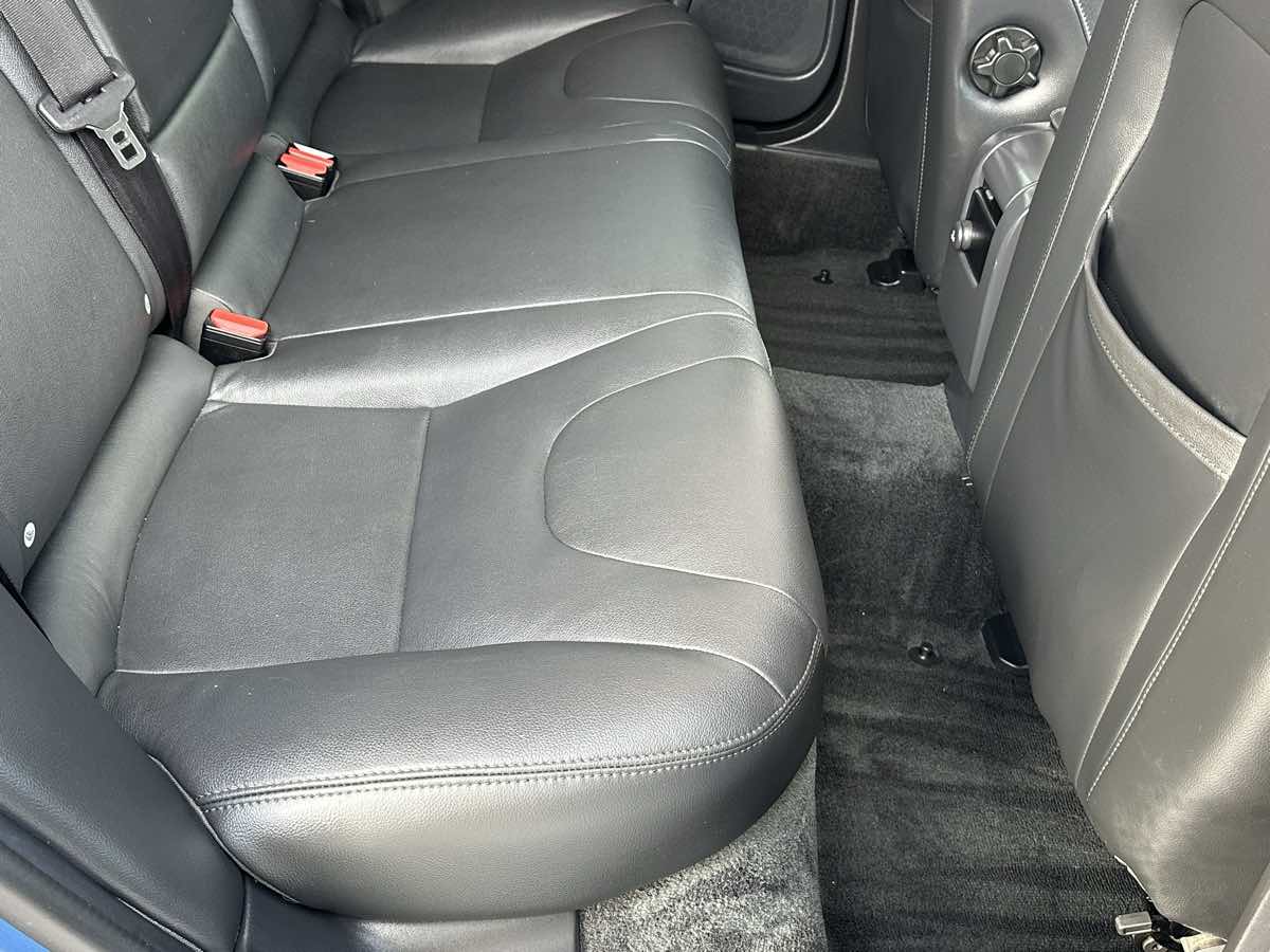 2015 Volvo V60 Premier Plus - Photo 17