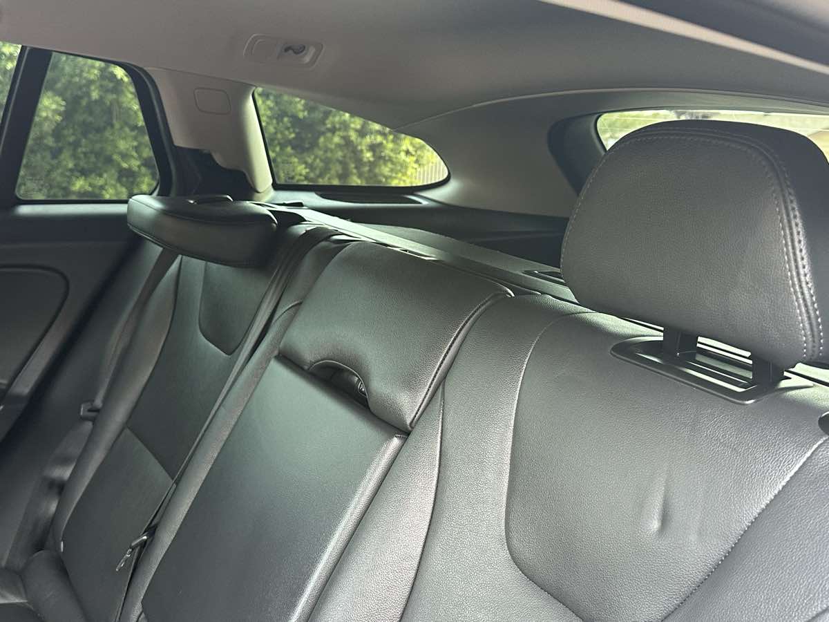 2015 Volvo V60 Premier Plus - Photo 19