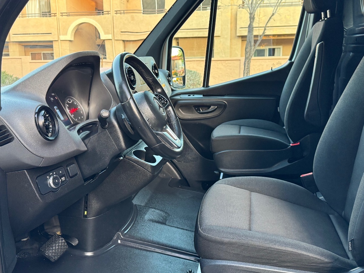 2022 Mercedes-Benz Sprinter Cargo Van Base - Photo 11