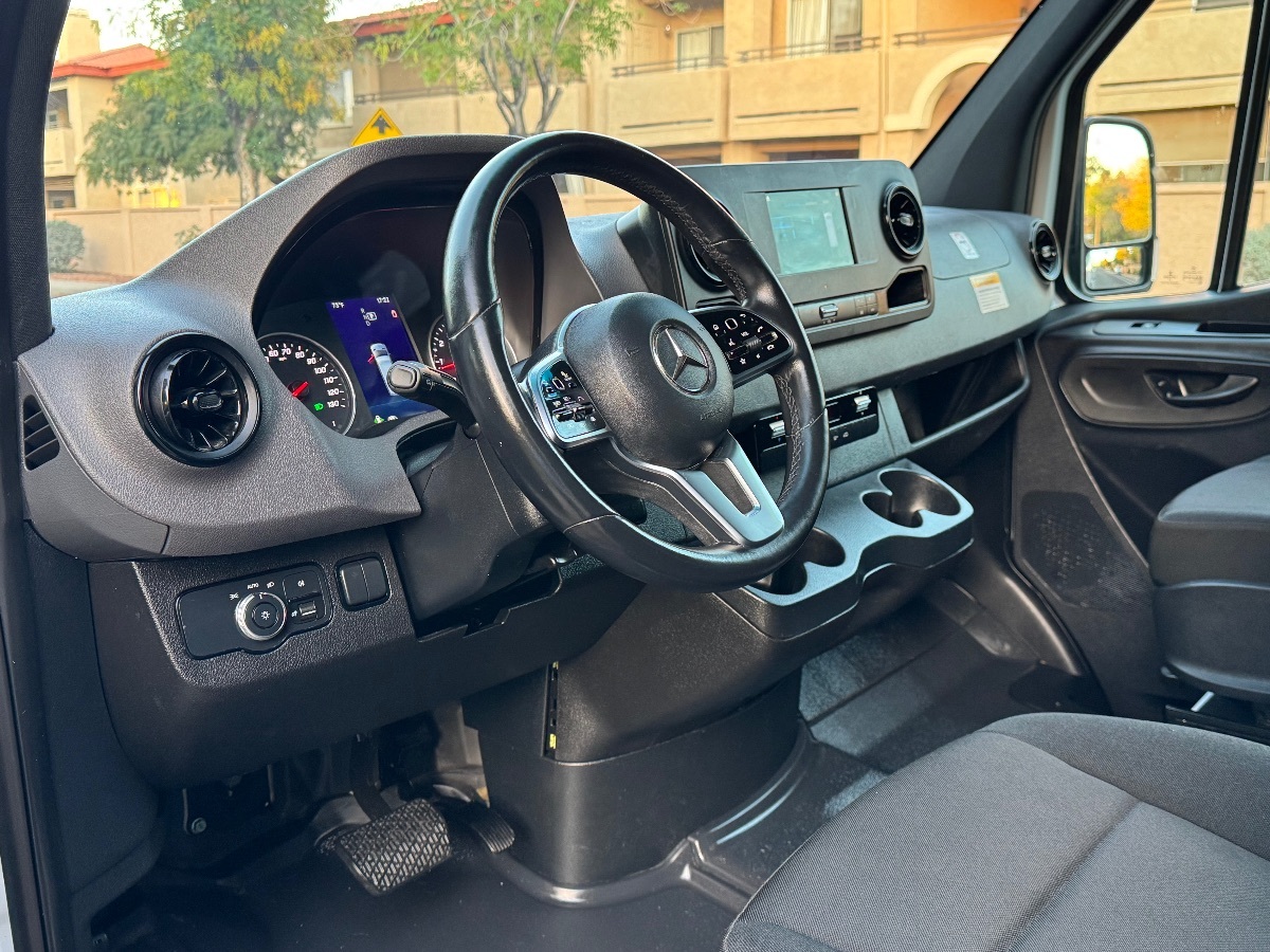 2022 Mercedes-Benz Sprinter Cargo Van Base - Photo 12