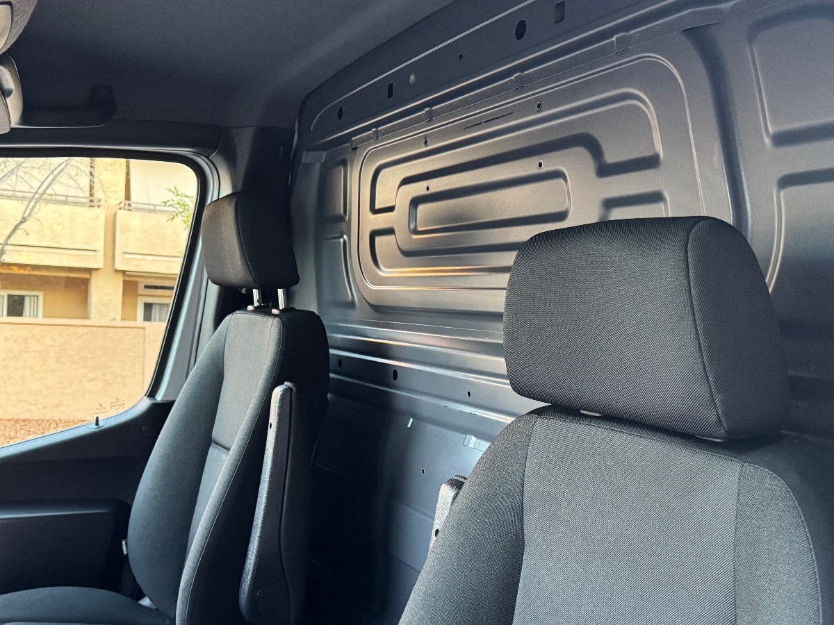 2022 Mercedes-Benz Sprinter Cargo Van Base - Photo 13