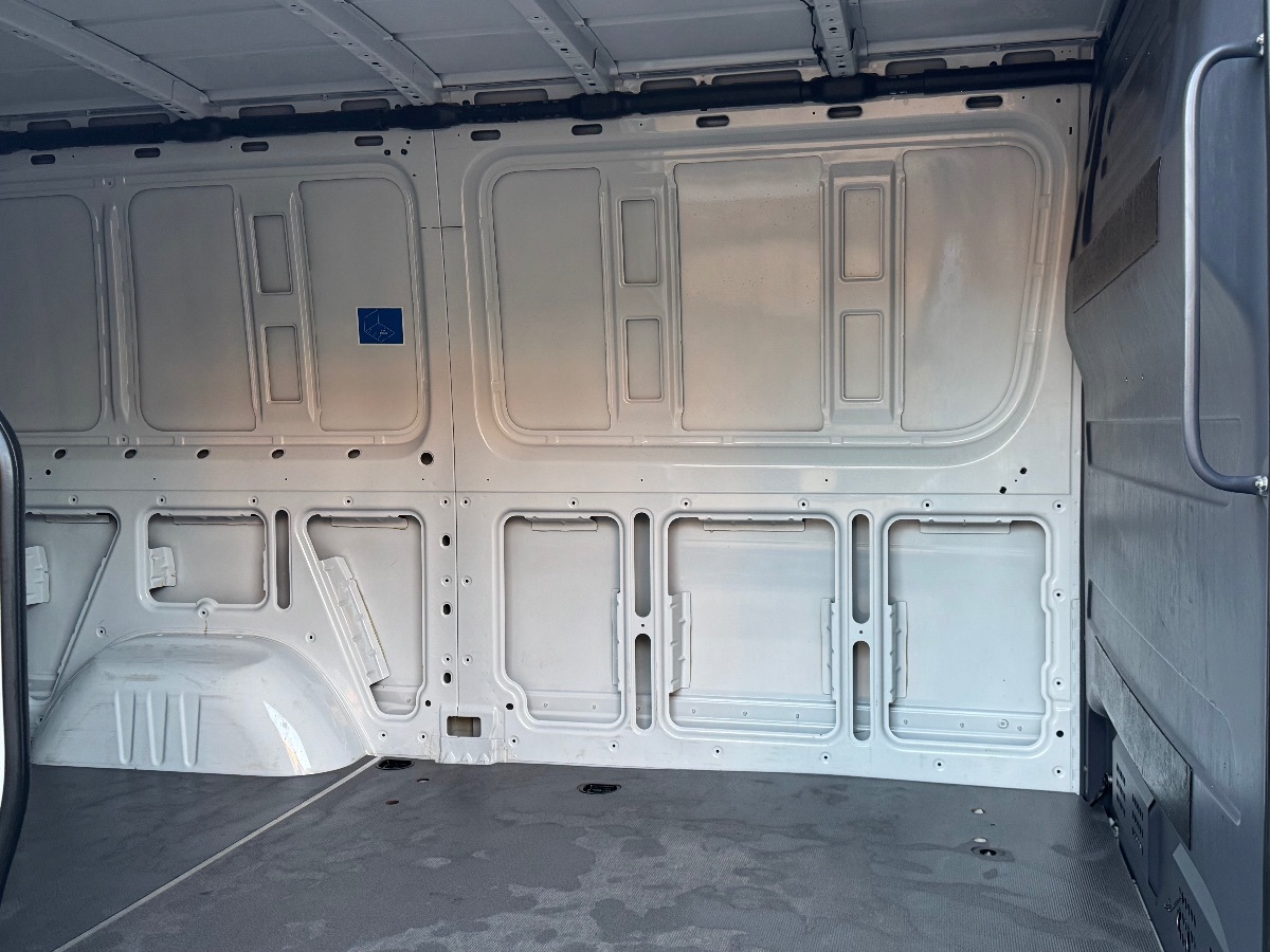 2022 Mercedes-Benz Sprinter Cargo Van Base - Photo 18
