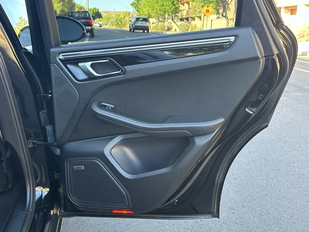 2018 Porsche Macan Base - Photo 49