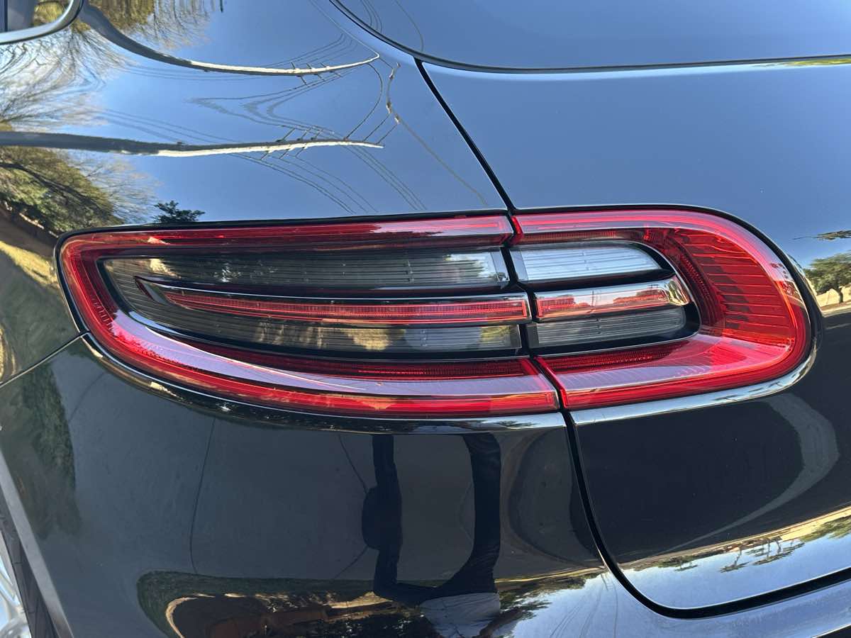 2018 Porsche Macan Base - Photo 58