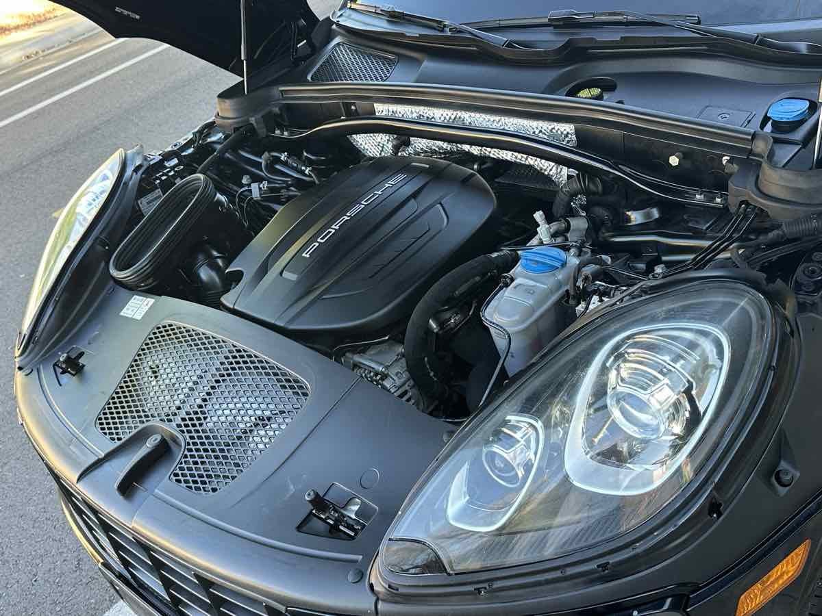 2018 Porsche Macan Base - Photo 64
