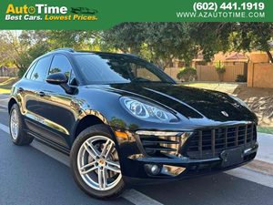 View 2018 Porsche Macan 