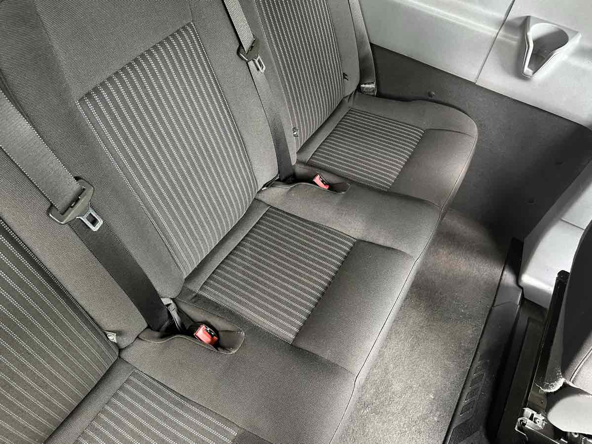 Ford Transit photo 14