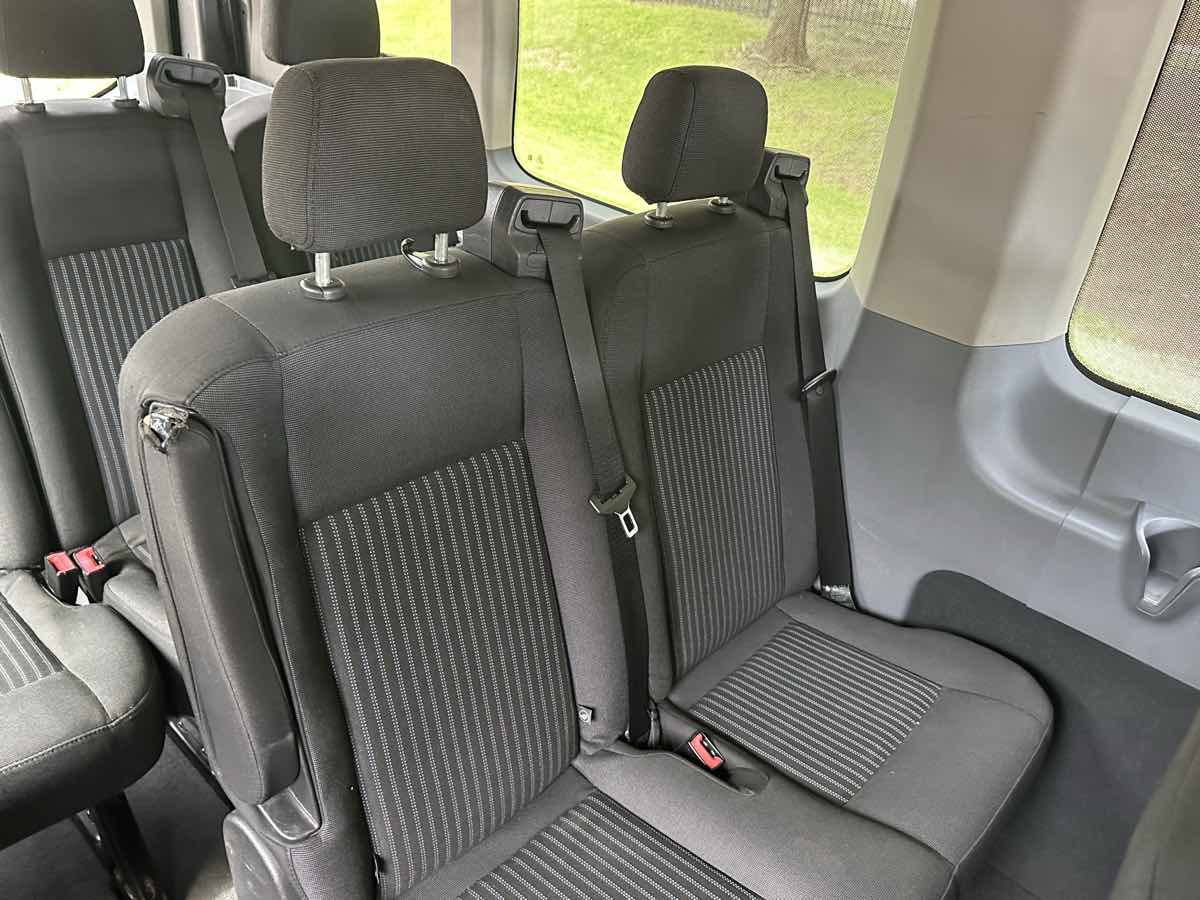 Ford Transit photo 18