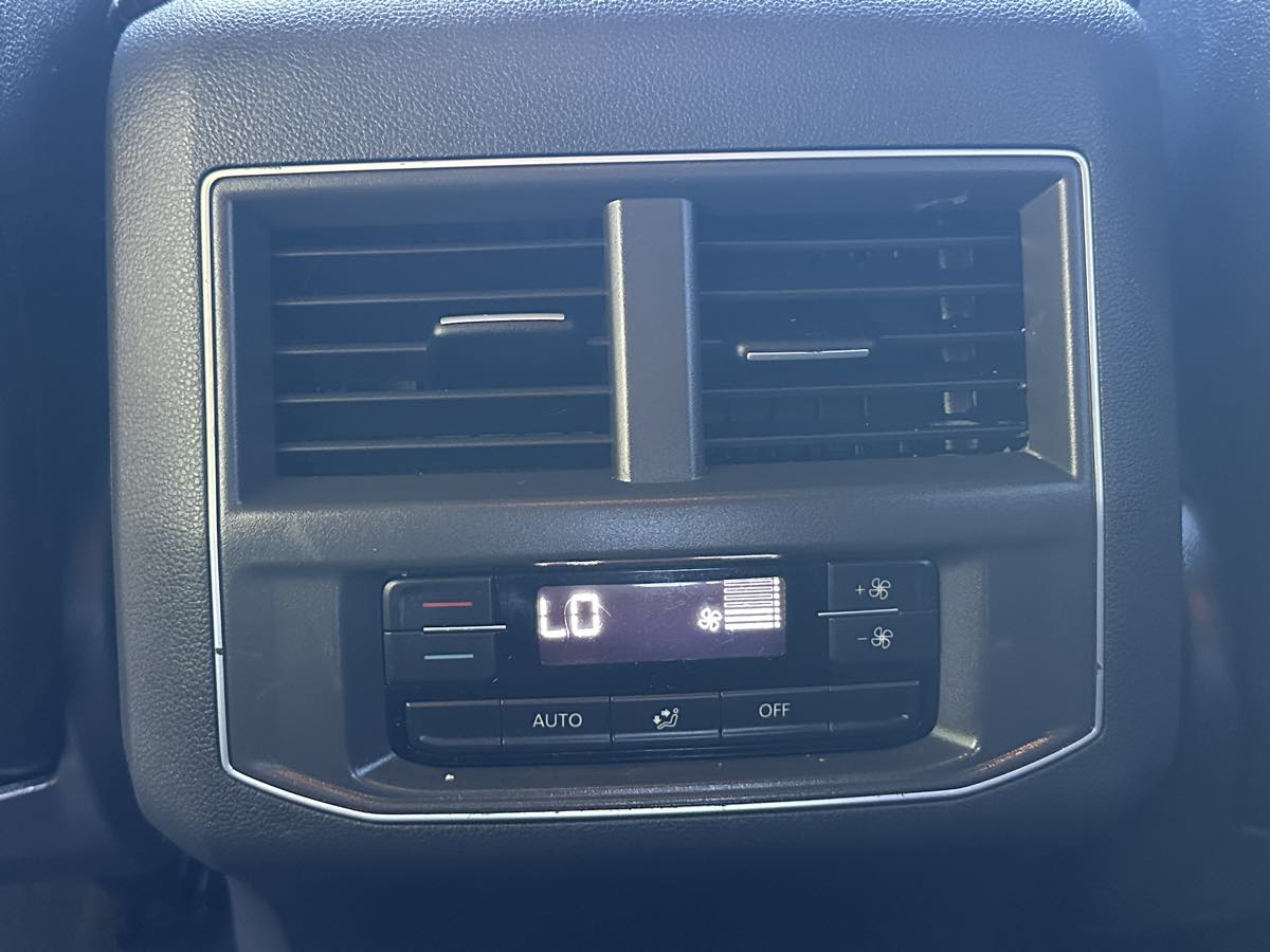 Volkswagen Atlas photo 26