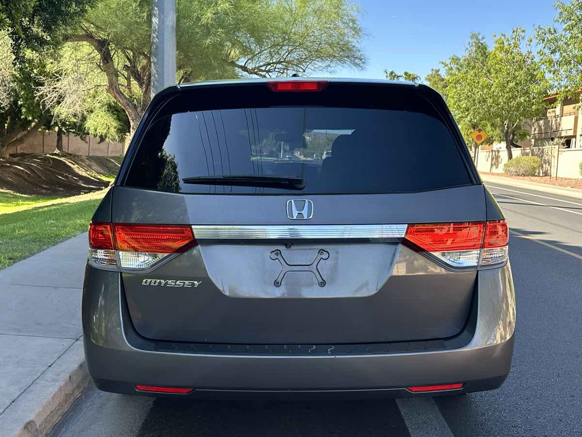 Honda Odyssey photo 7
