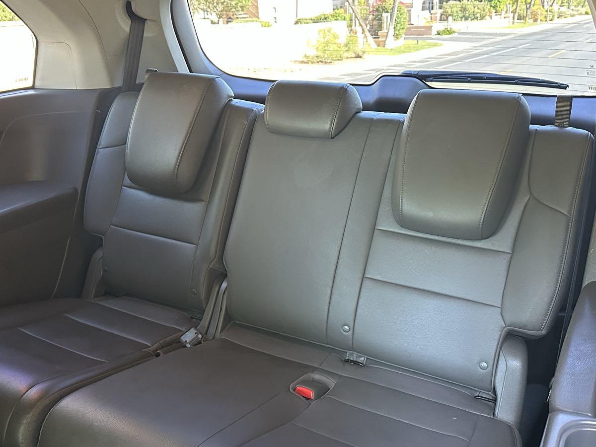 Honda Odyssey photo 25