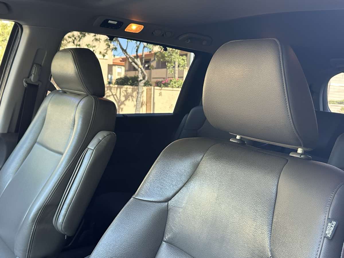 Honda Odyssey photo 26