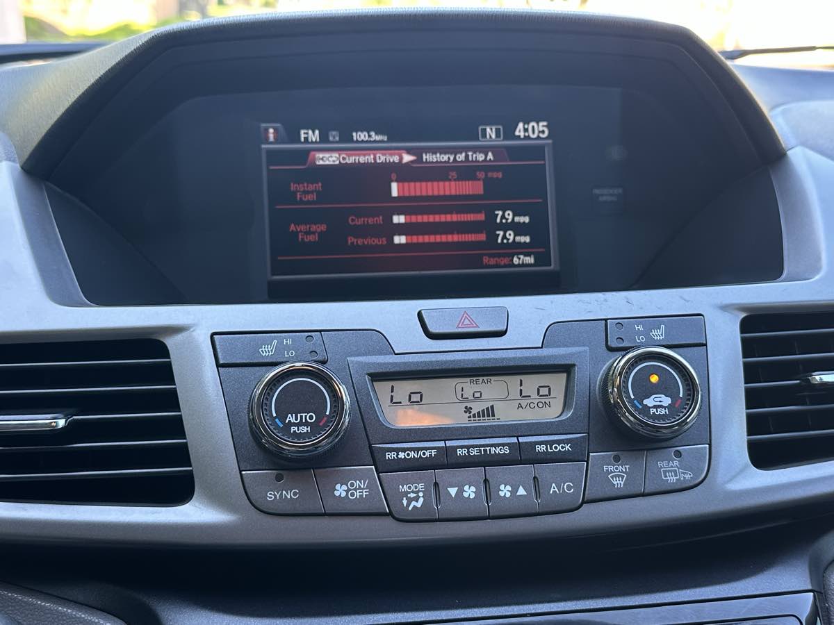 Honda Odyssey photo 38