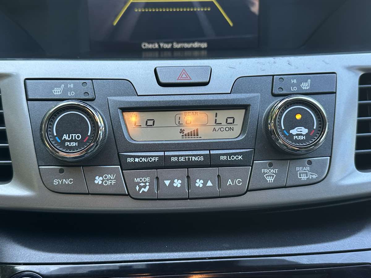 Honda Odyssey photo 39