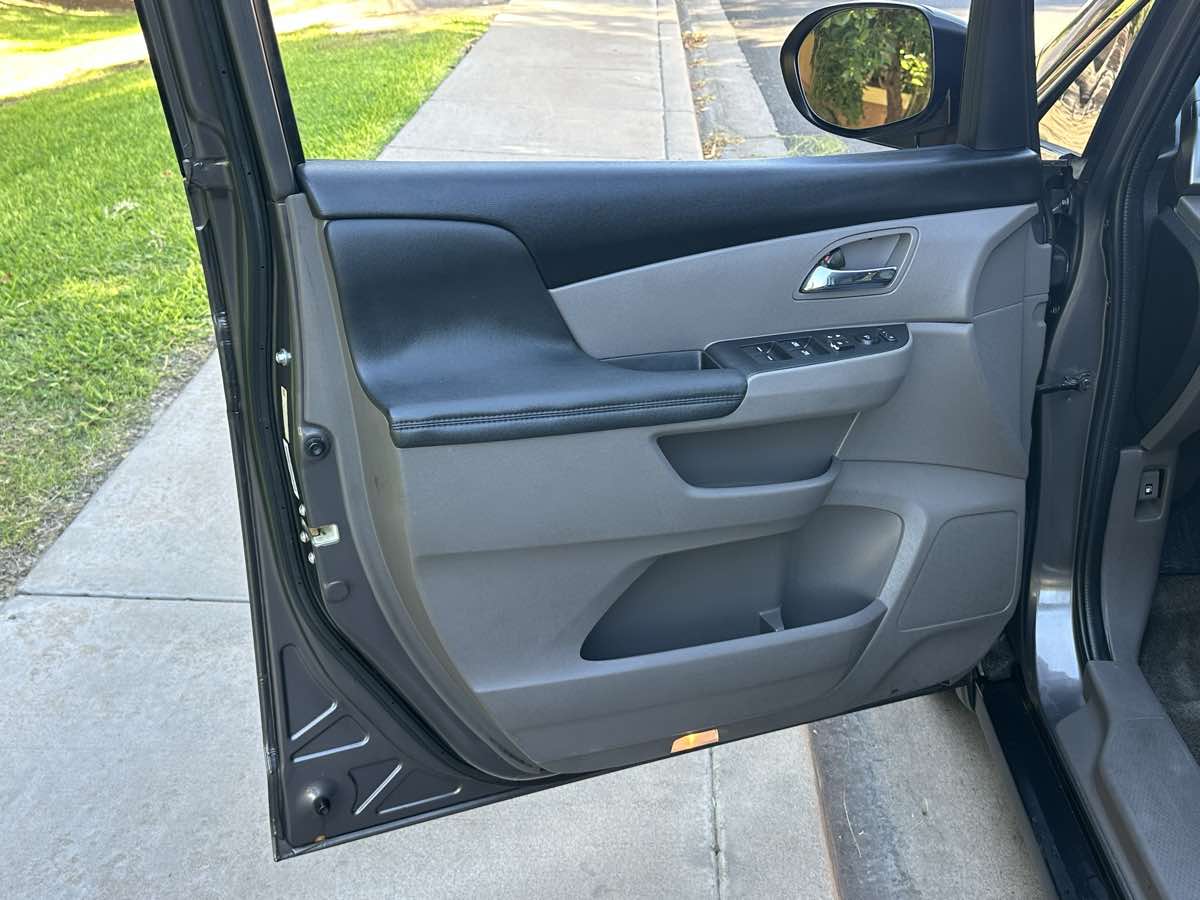 Honda Odyssey photo 47
