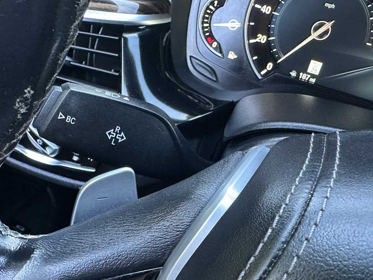 BMW 5 Series photo 42