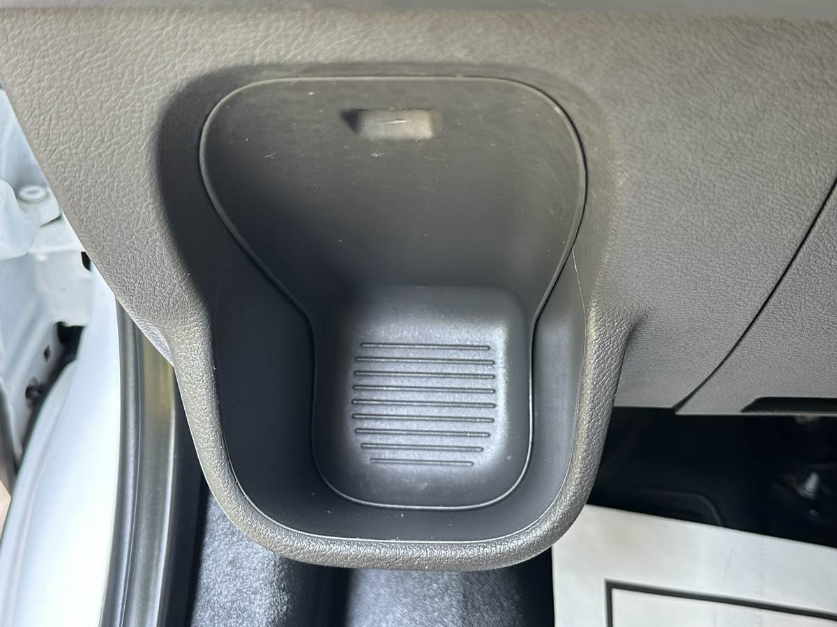 Ford Transit photo 20