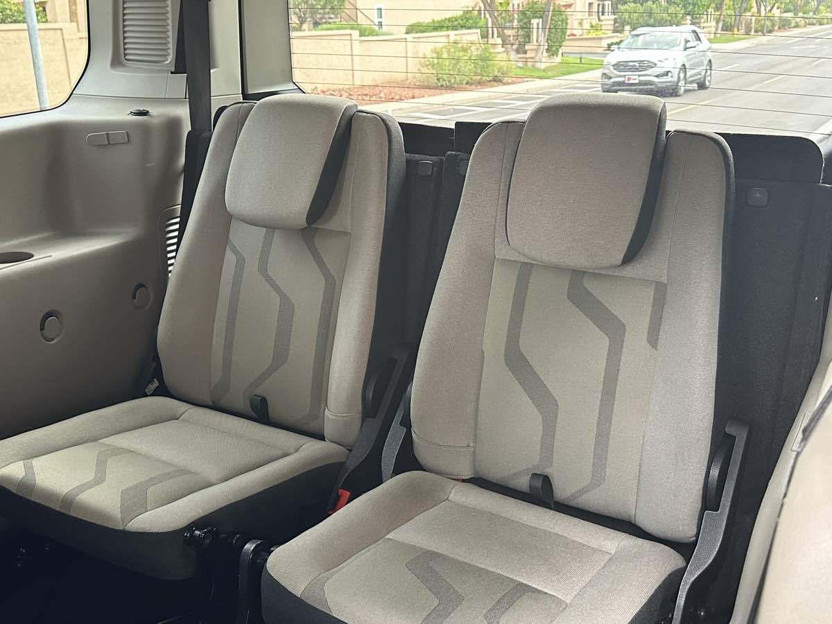 Ford Transit Connect photo 13