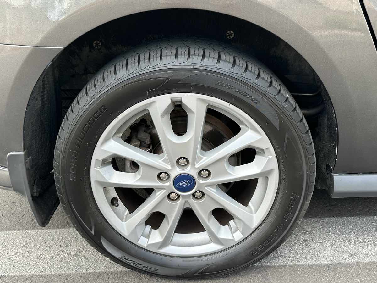 Ford Transit Connect photo 51