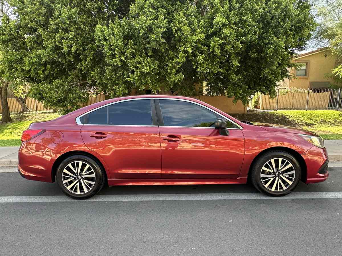 Subaru Legacy photo 9