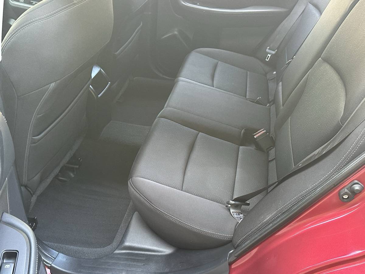 Subaru Legacy photo 16