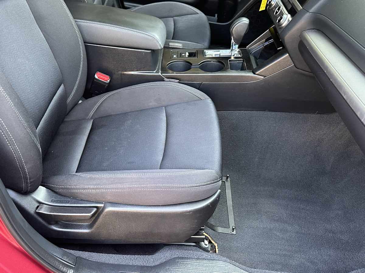 Subaru Legacy photo 20
