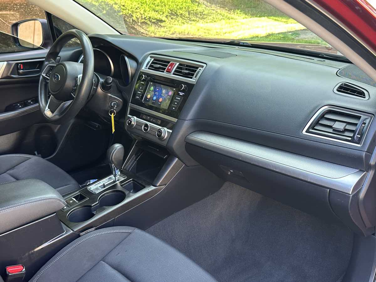 Subaru Legacy photo 23