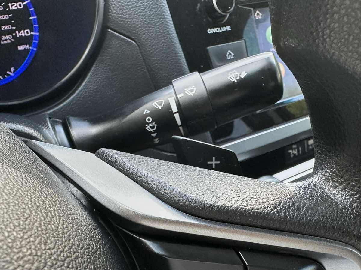 Subaru Legacy photo 29