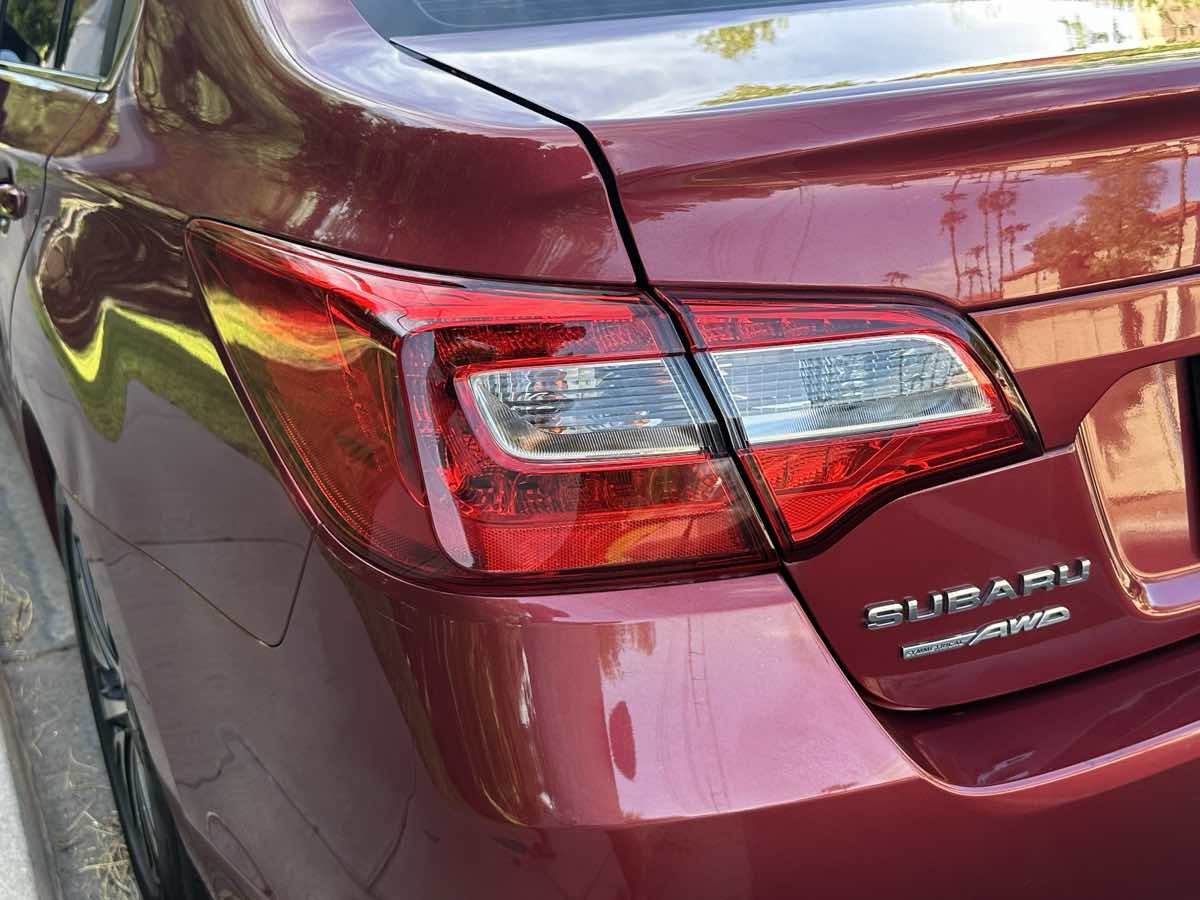 Subaru Legacy photo 44