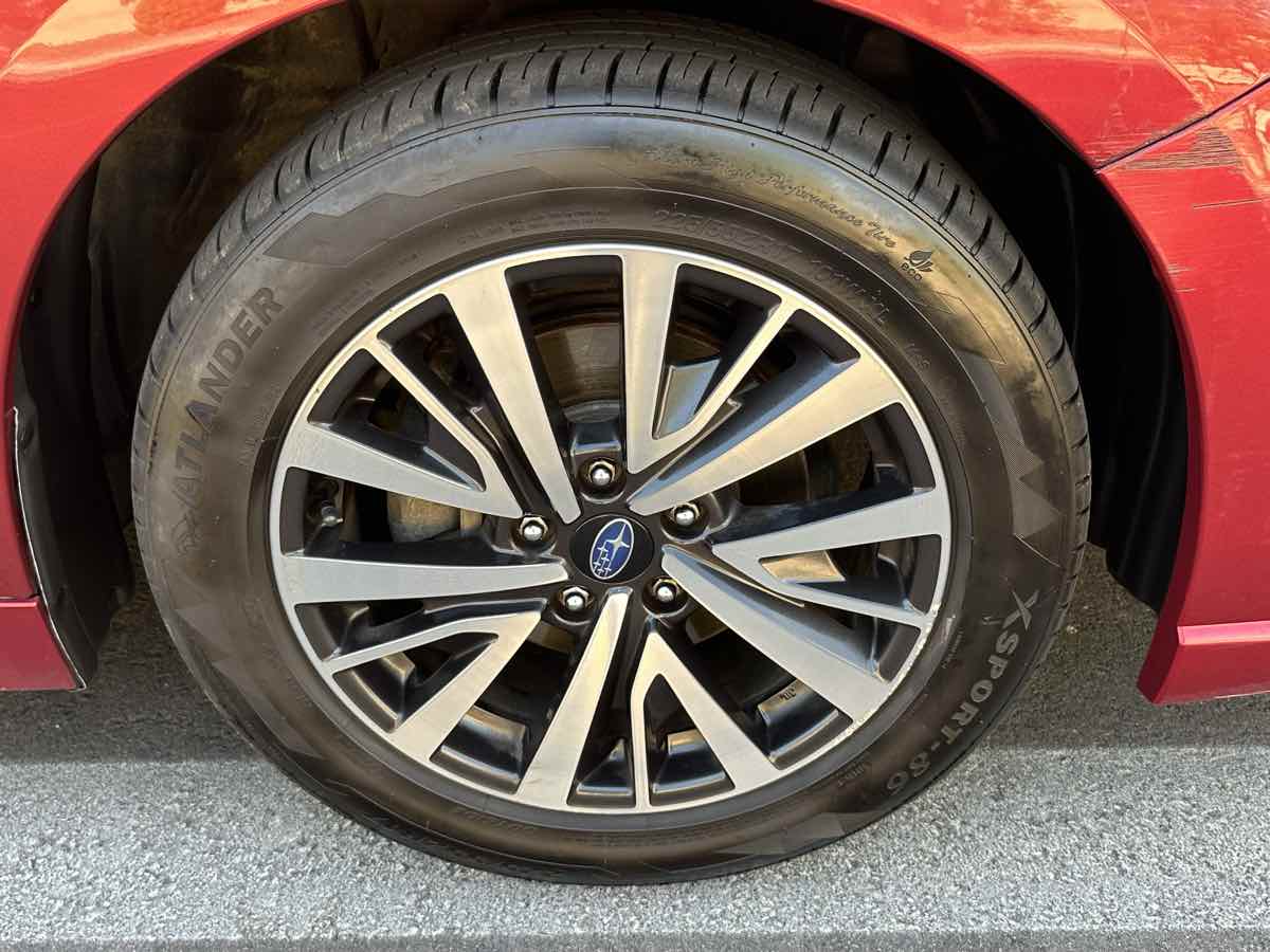 Subaru Legacy photo 46