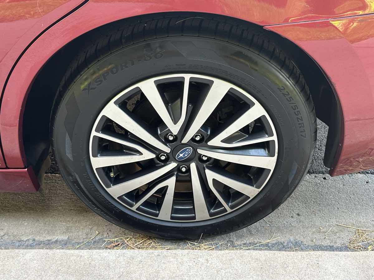 Subaru Legacy photo 48