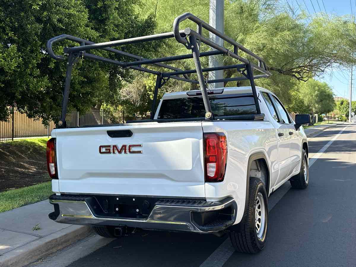 GMC Sierra photo 7