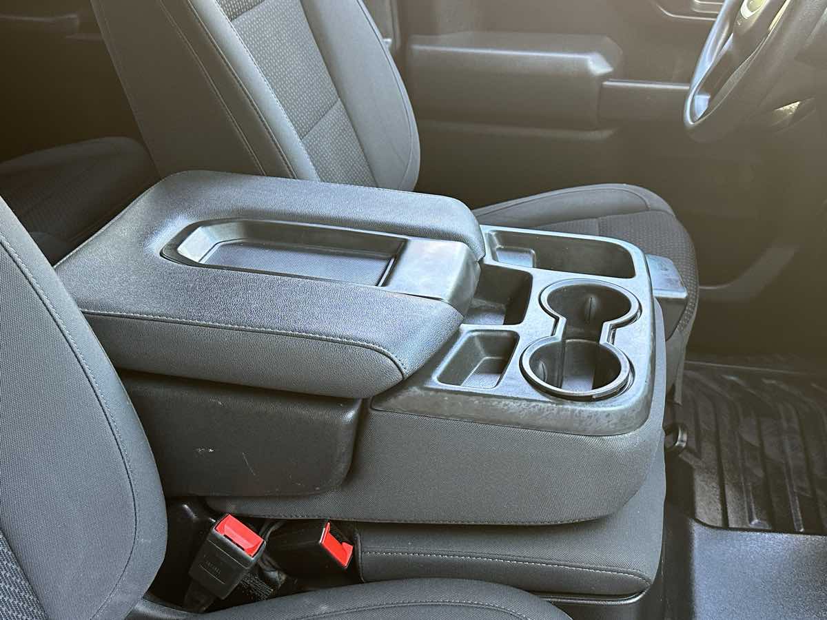 GMC Sierra photo 26
