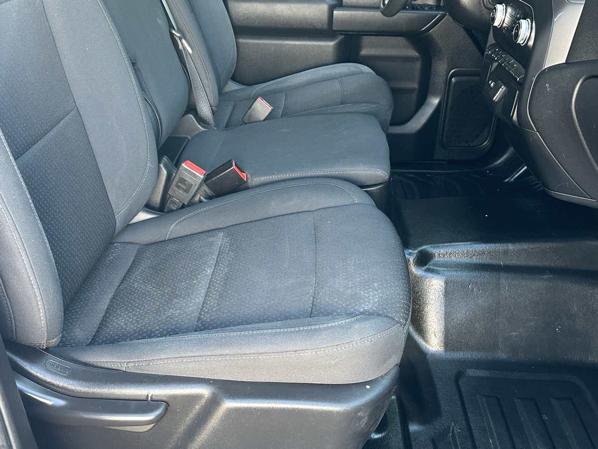 GMC Sierra photo 29