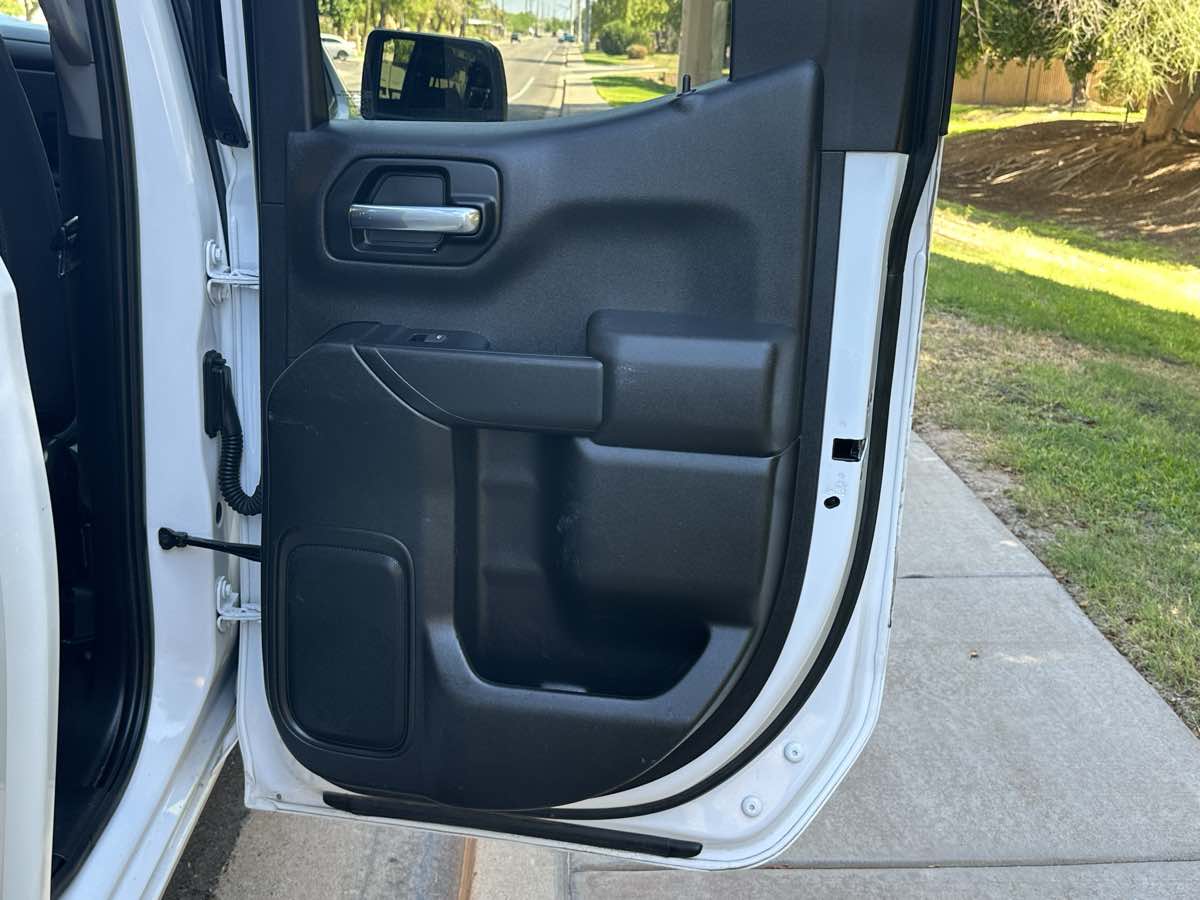 GMC Sierra photo 44