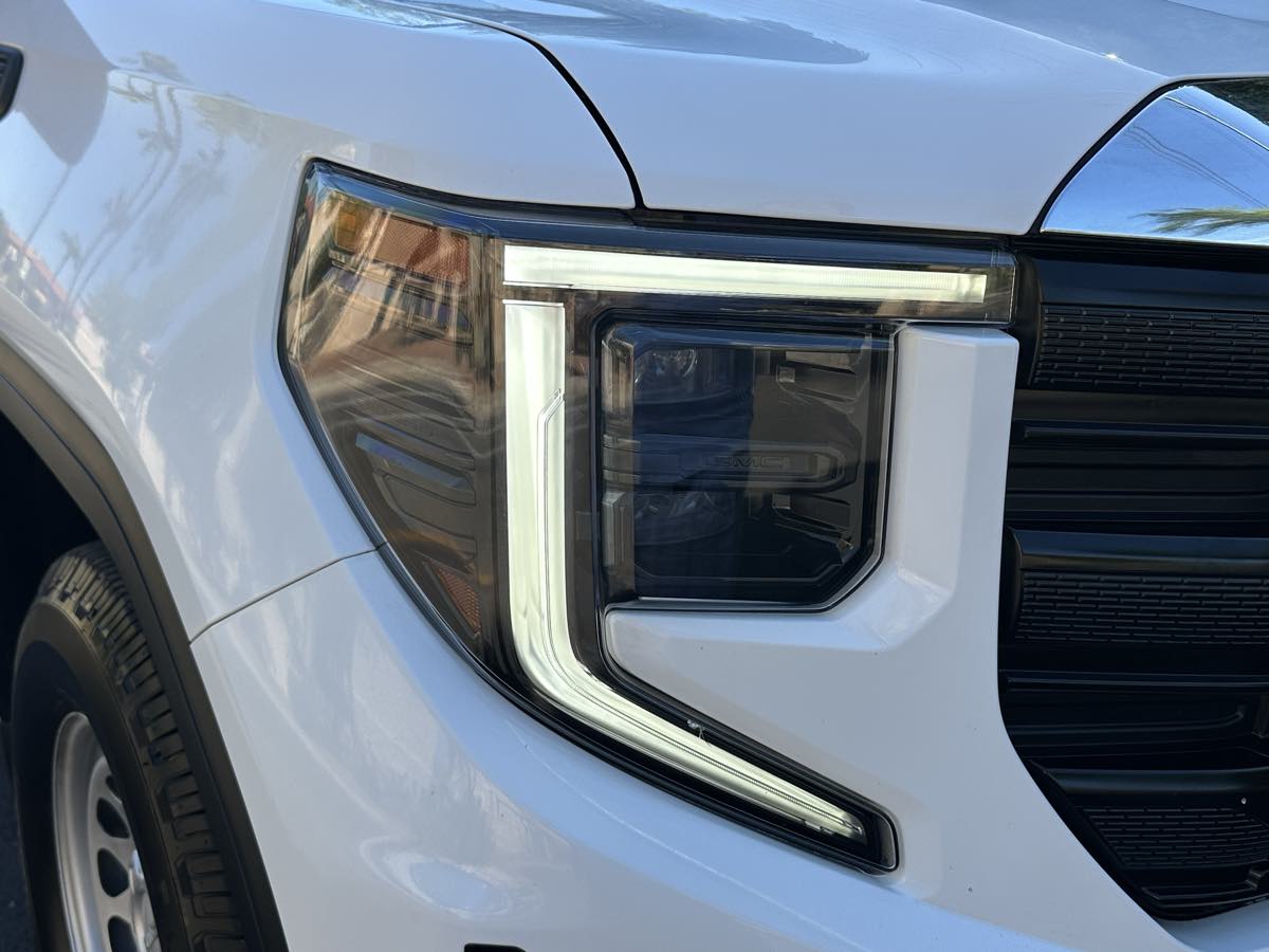 GMC Sierra photo 48