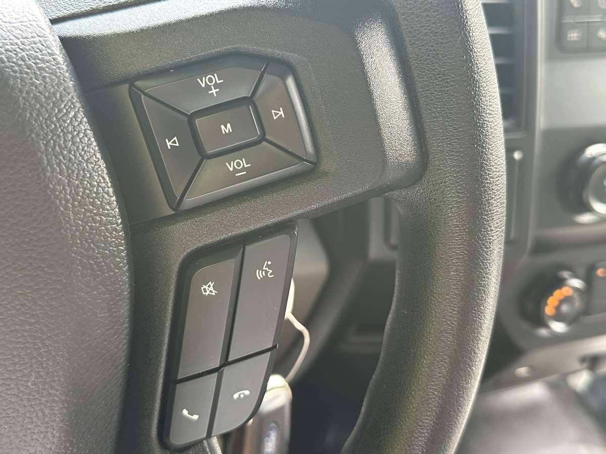 Ford F-150 photo 24