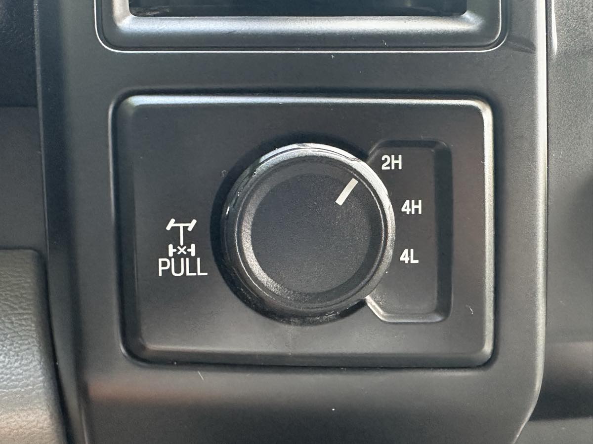 Ford F-150 photo 30