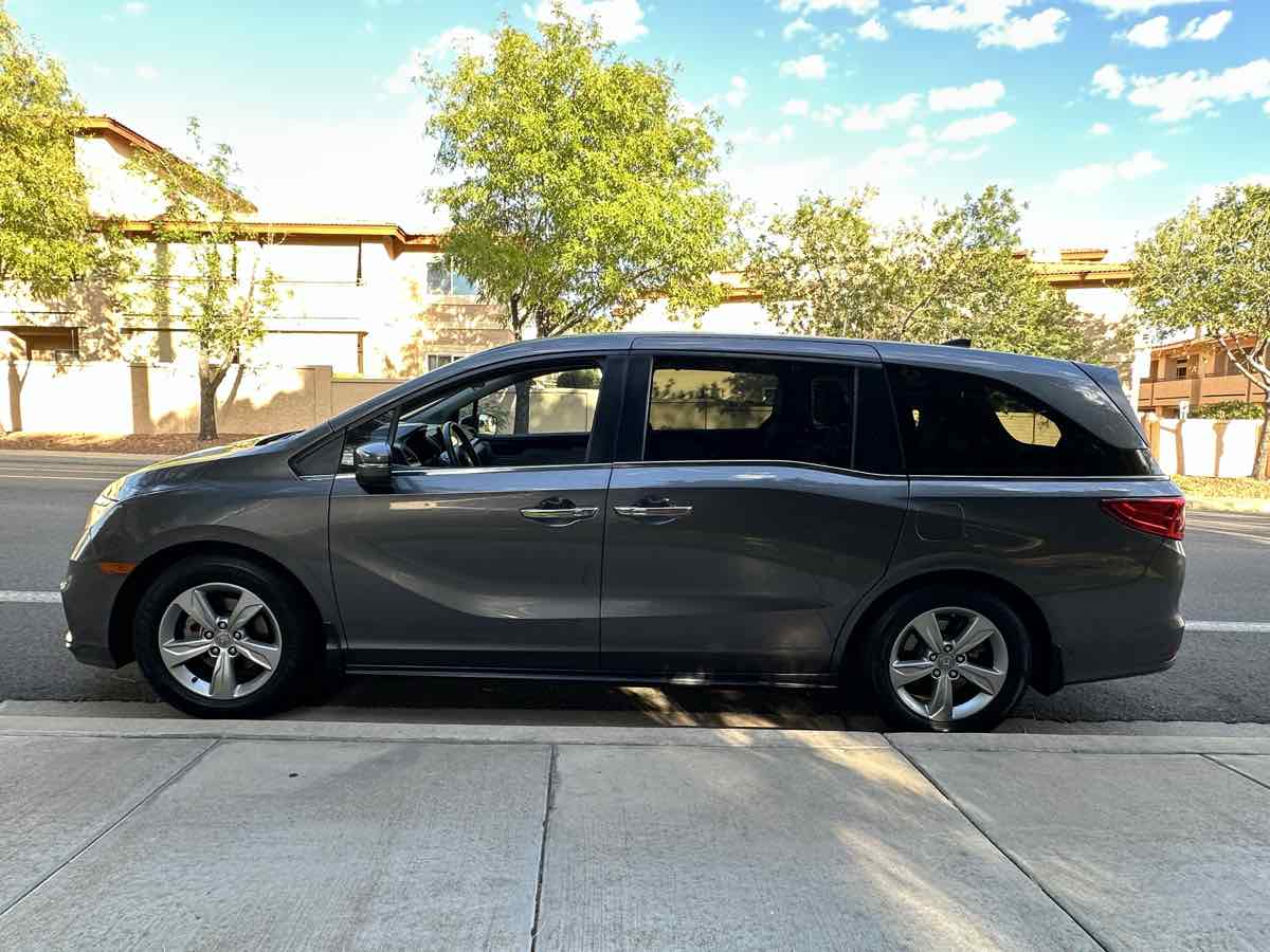 Honda Odyssey photo 5