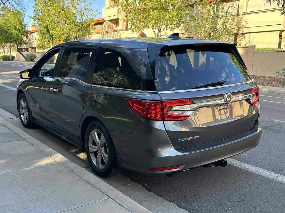 Honda Odyssey photo 6