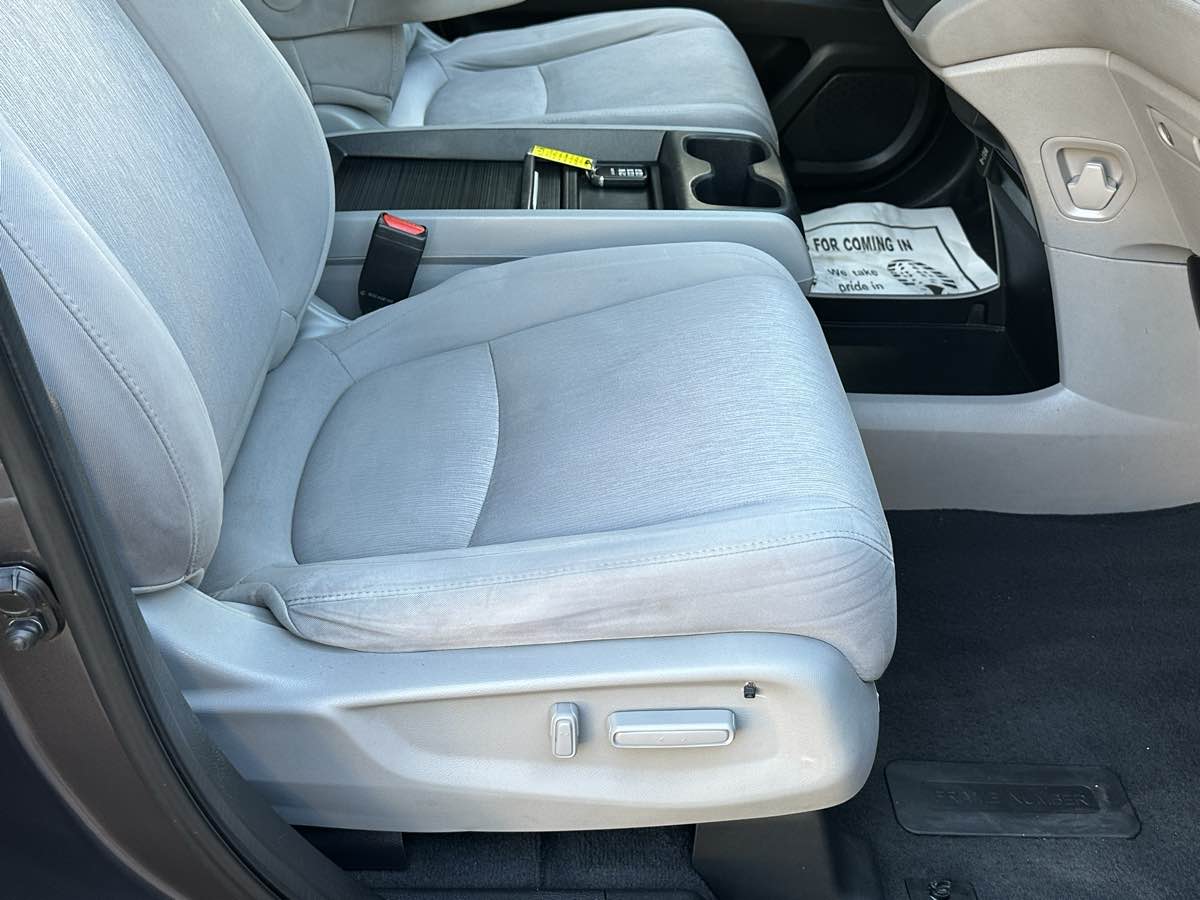 Honda Odyssey photo 10