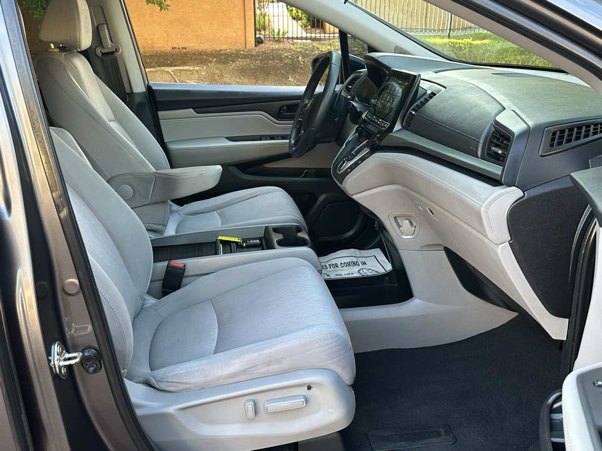 Honda Odyssey photo 11
