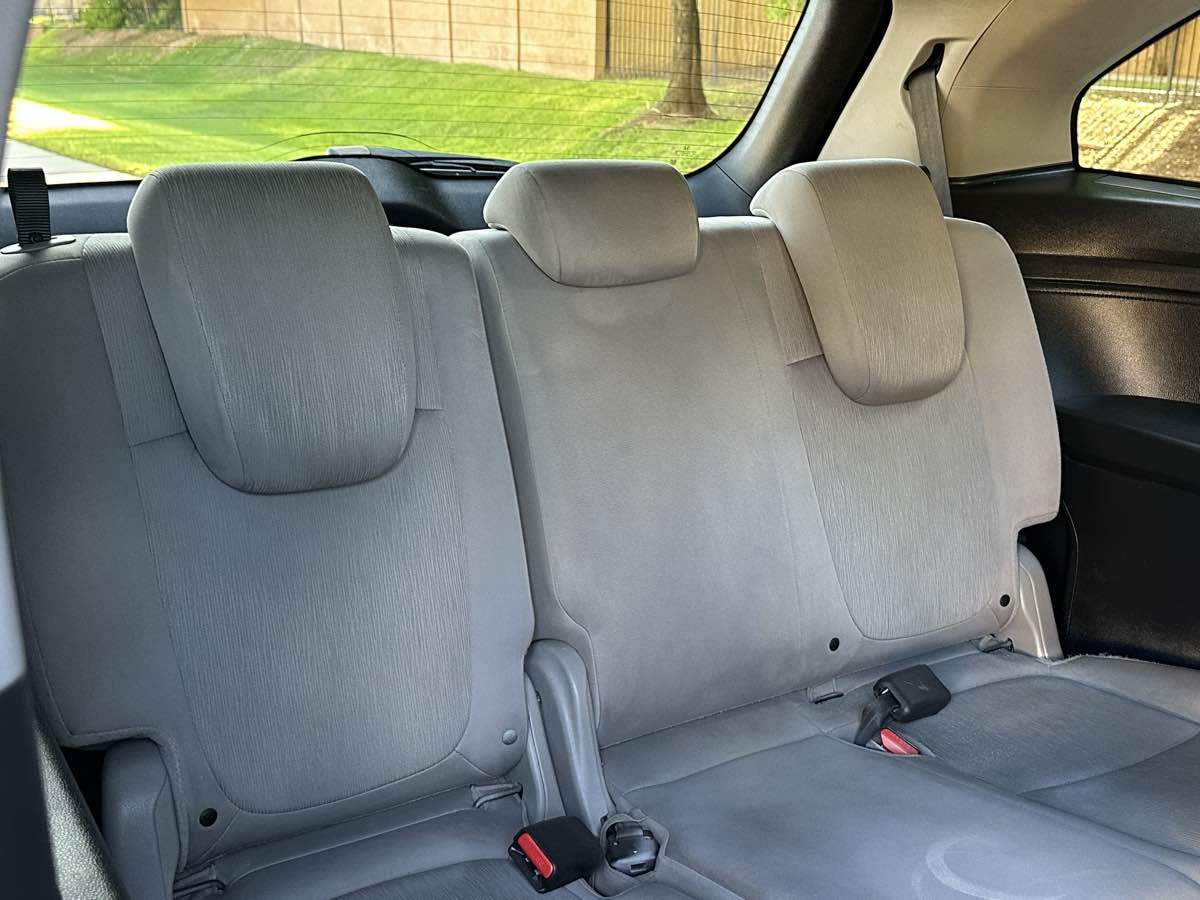 Honda Odyssey photo 18