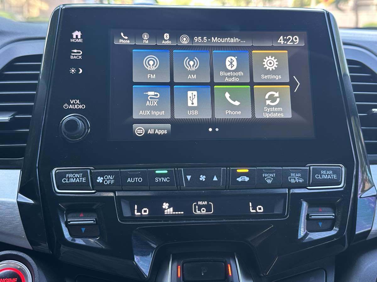 Honda Odyssey photo 38