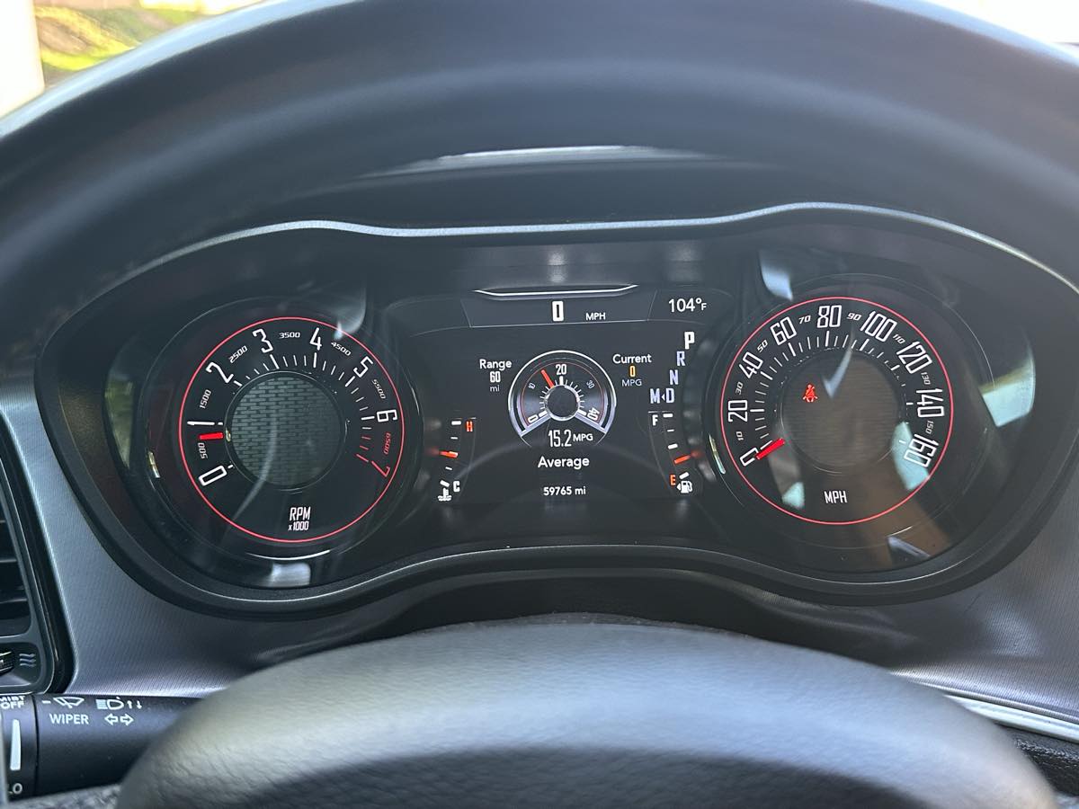 Dodge Challenger photo 27