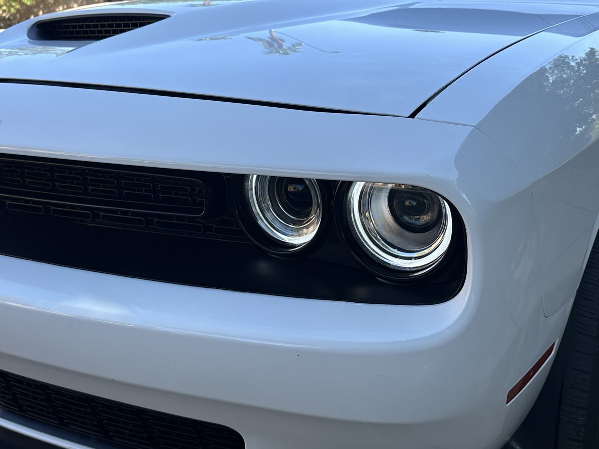 Dodge Challenger photo 39