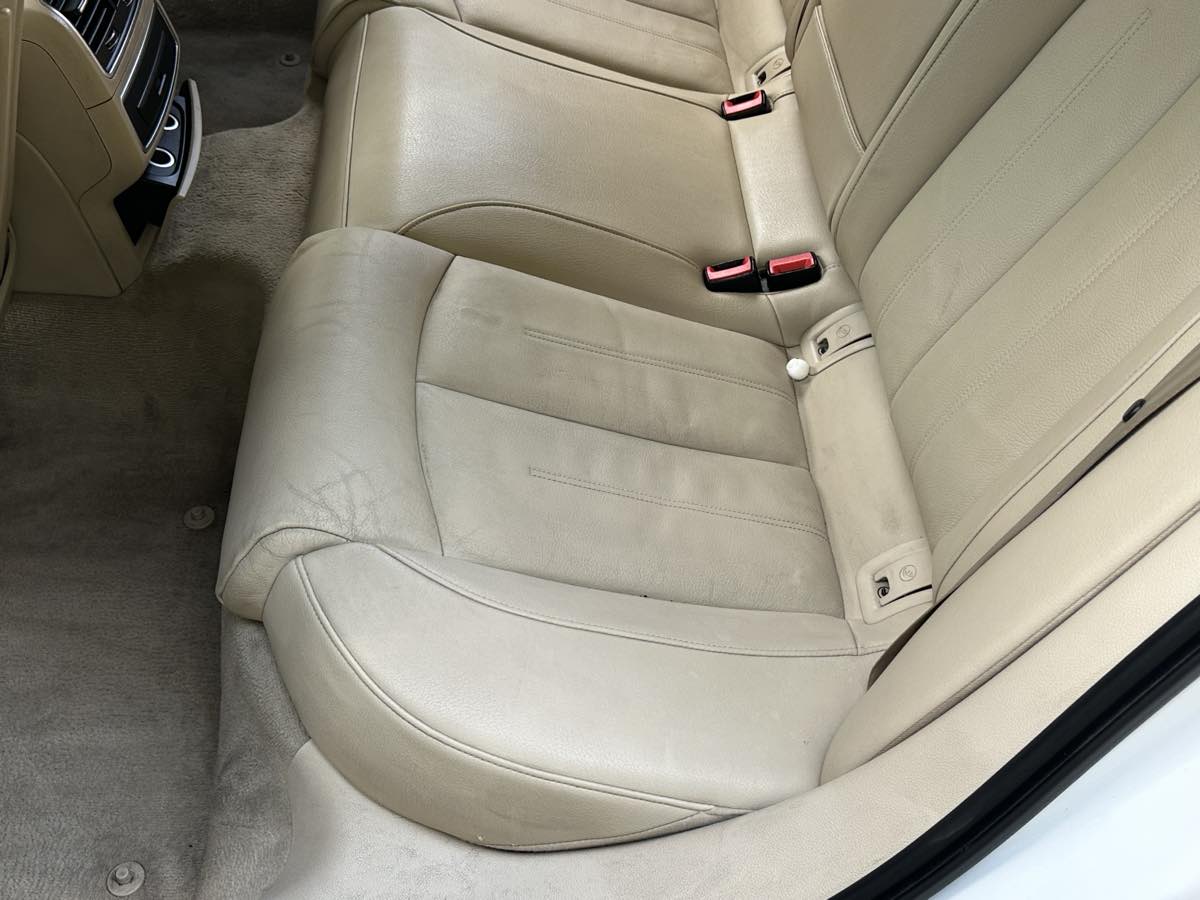 Audi A6 photo 20