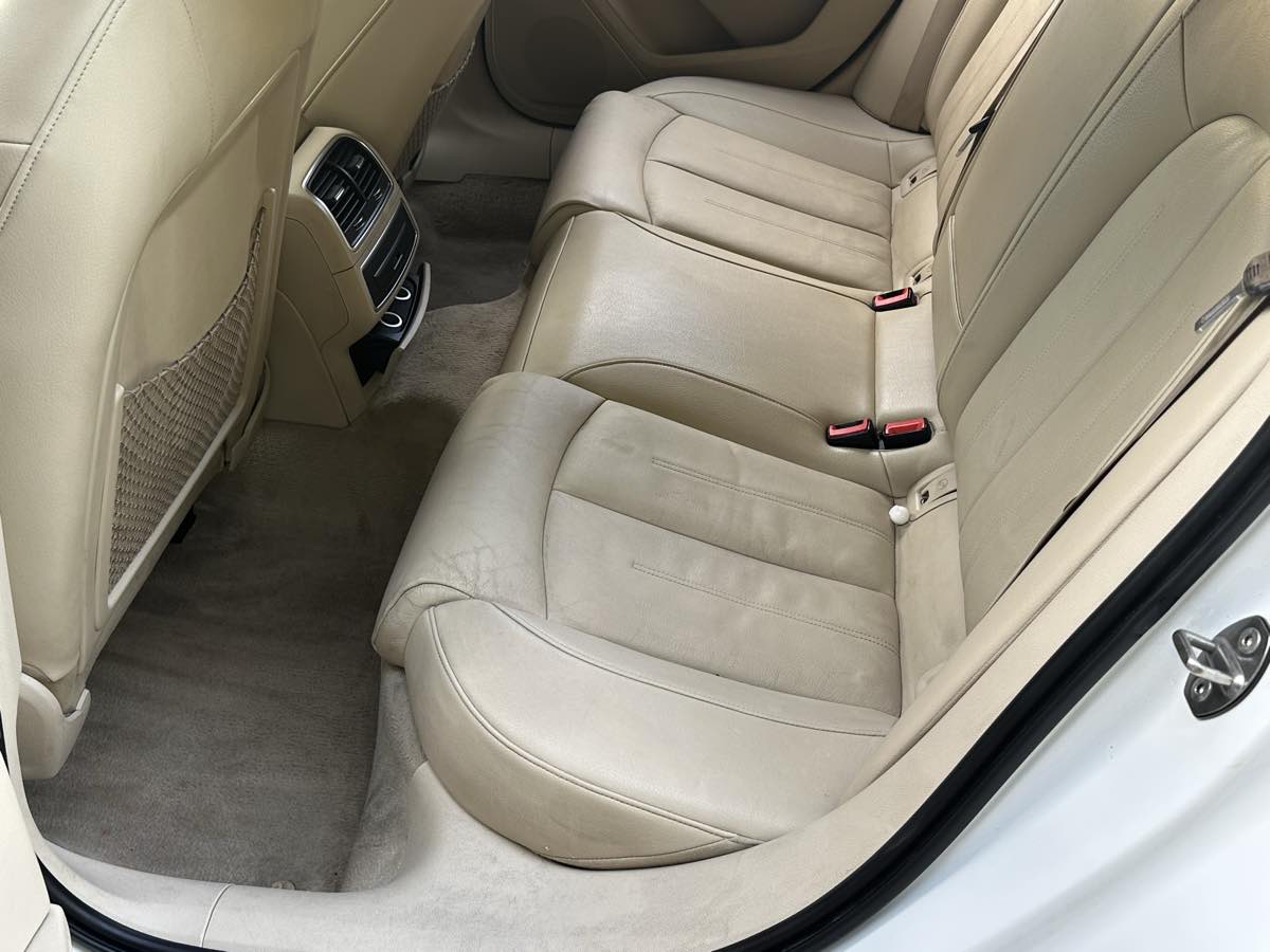 Audi A6 photo 21