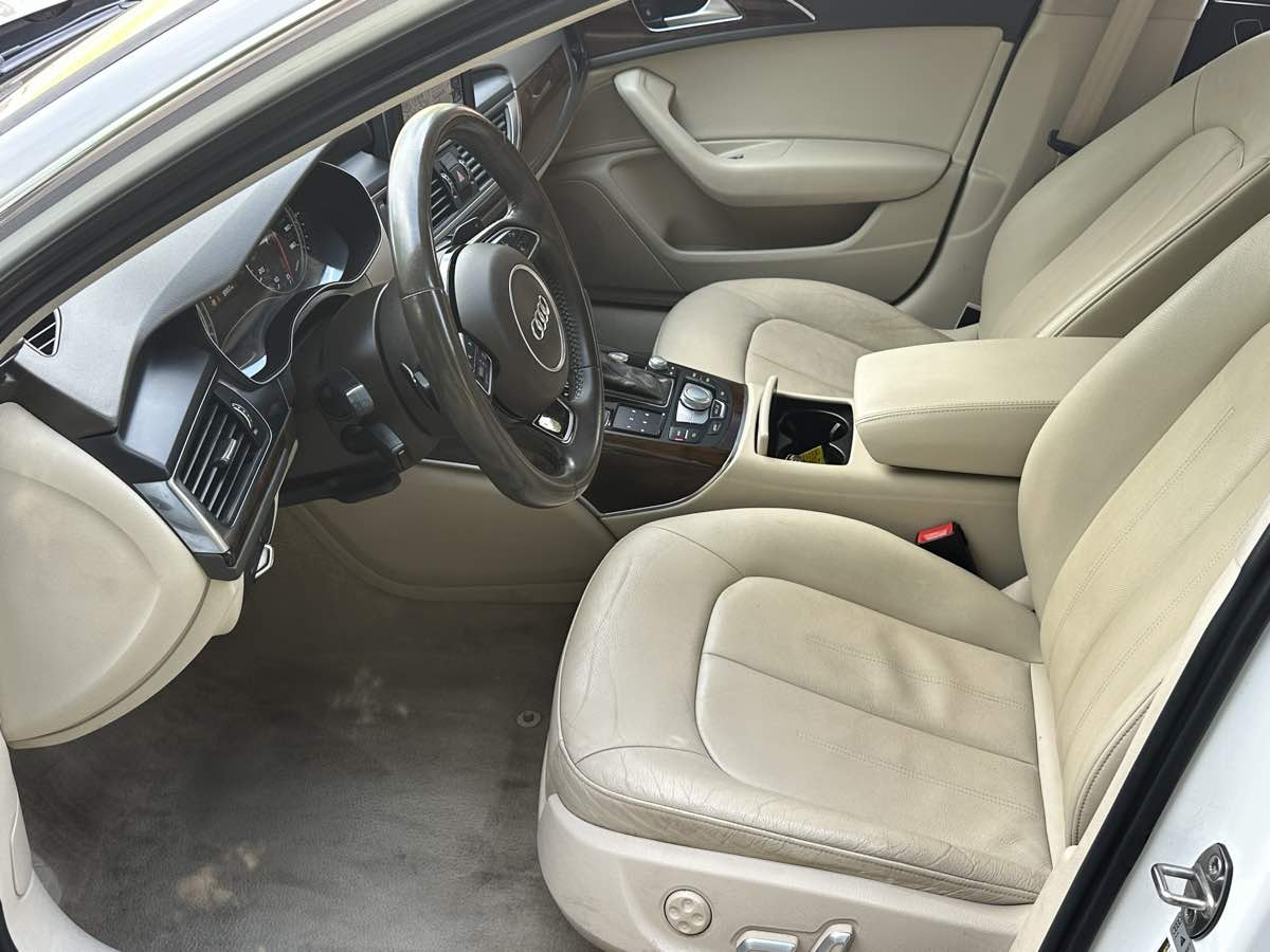 Audi A6 photo 22